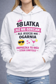Bluza „18 LATKA – JUŻ NIE DZIECIAK” idealna na prezent - obrazek 2